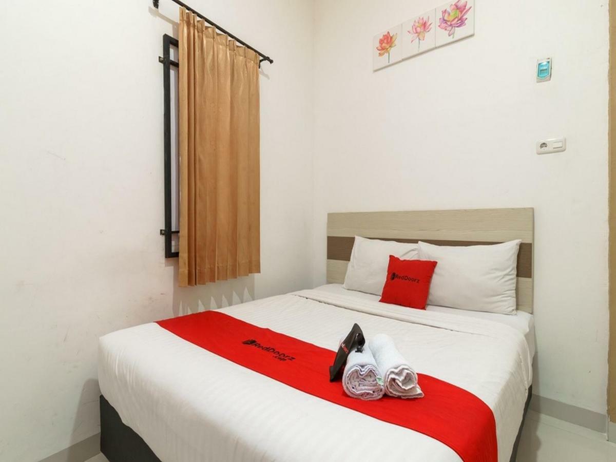 Reddoorz At Tara Homestay Παλεμπάνγκ Εξωτερικό φωτογραφία