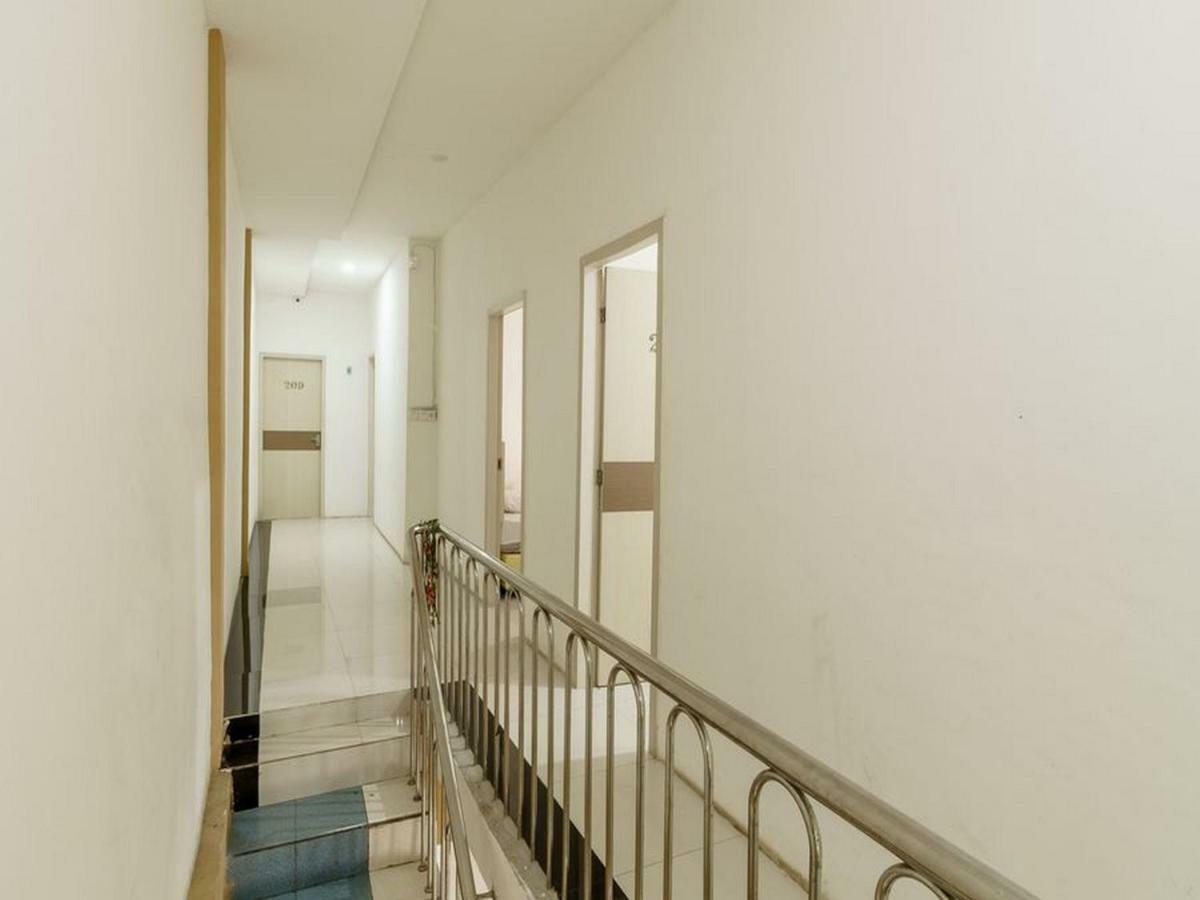 Reddoorz At Tara Homestay Παλεμπάνγκ Εξωτερικό φωτογραφία
